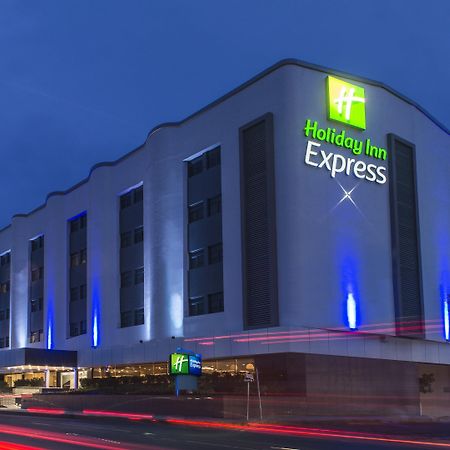 Holiday Inn Express Mexico- Toreo By Ihg Zewnętrze zdjęcie