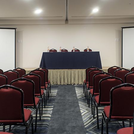 Holiday Inn Express Mexico- Toreo By Ihg Zewnętrze zdjęcie