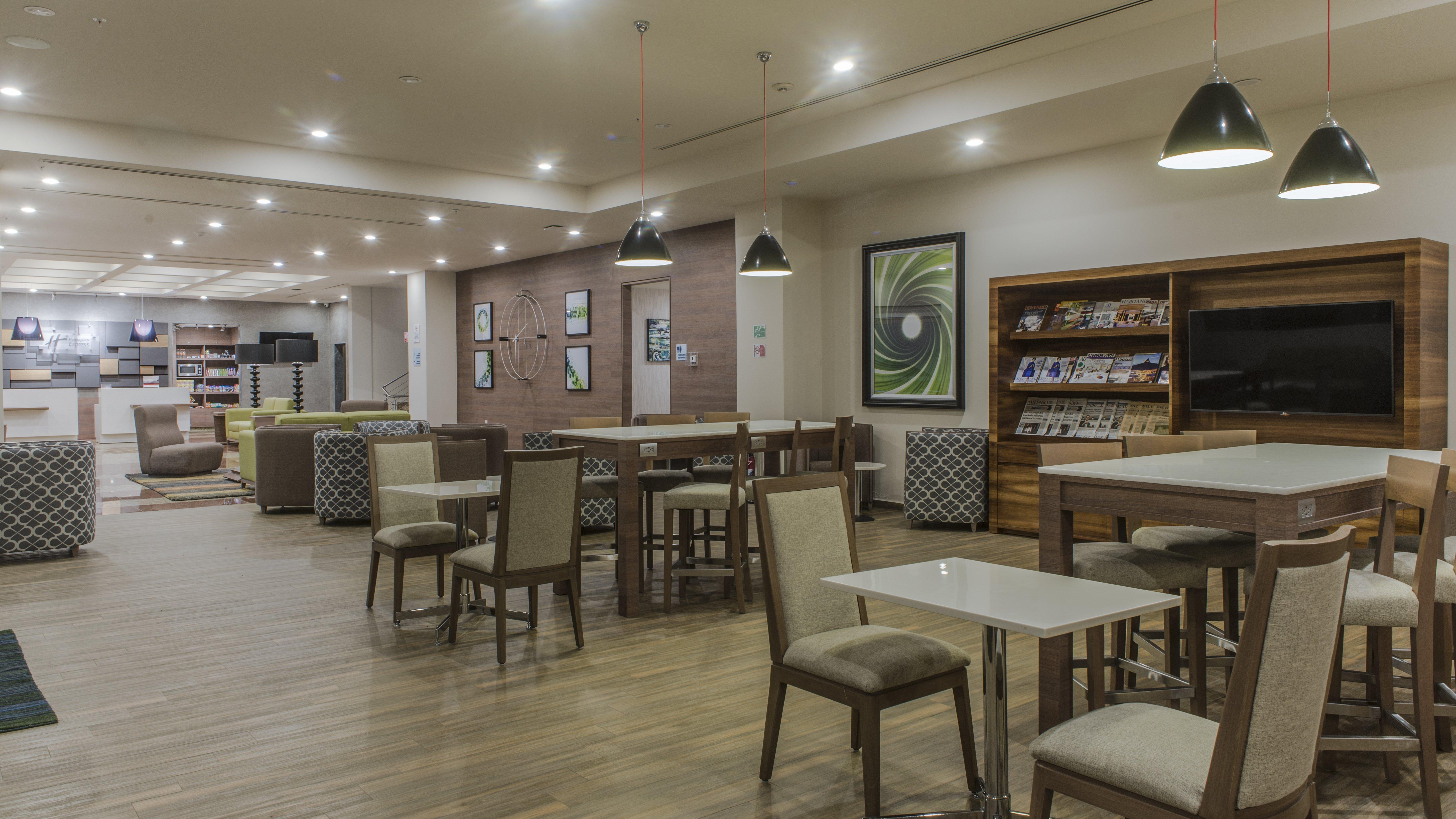 Holiday Inn Express Mexico- Toreo By Ihg Zewnętrze zdjęcie