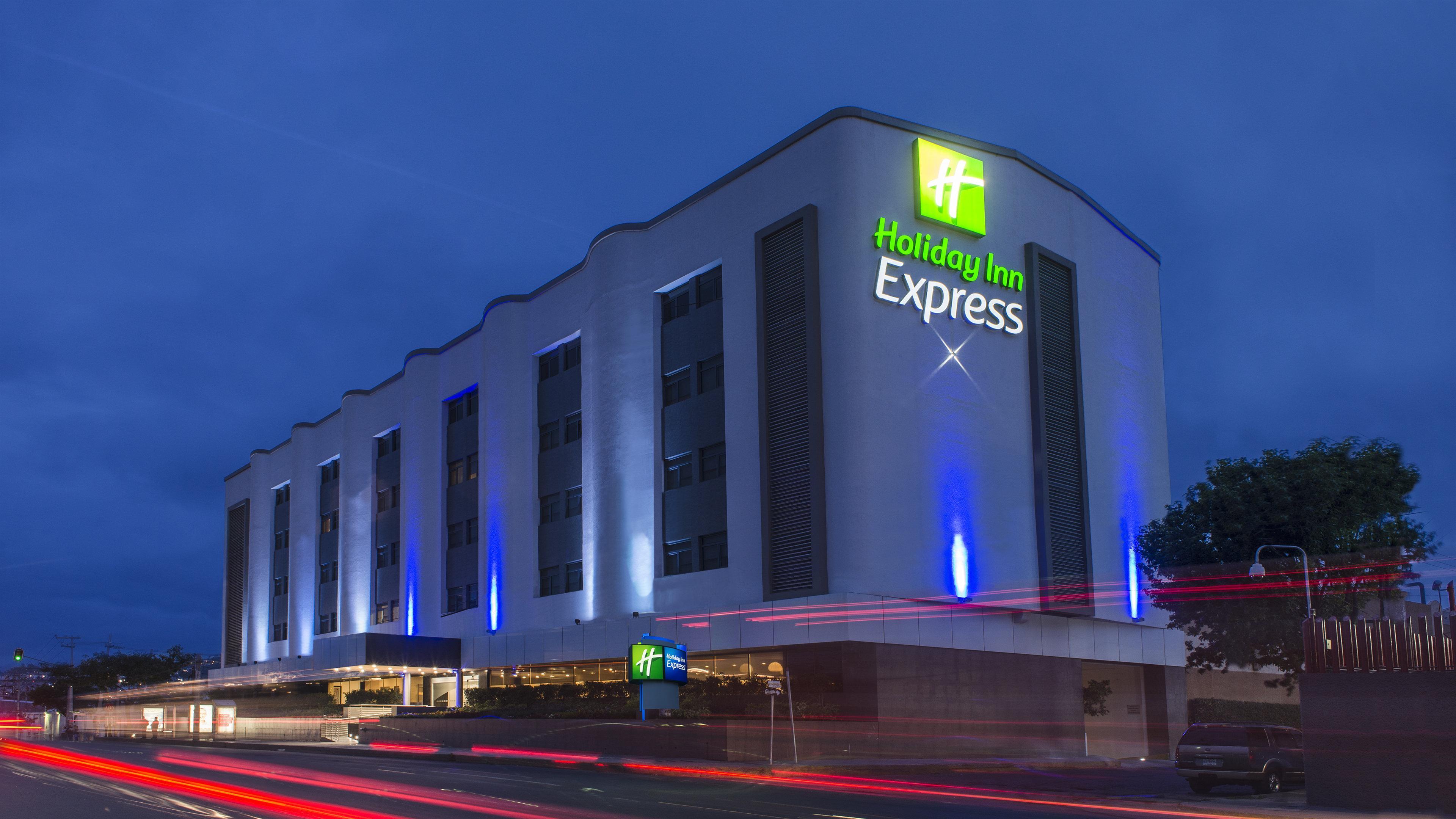 Holiday Inn Express Mexico- Toreo By Ihg Zewnętrze zdjęcie