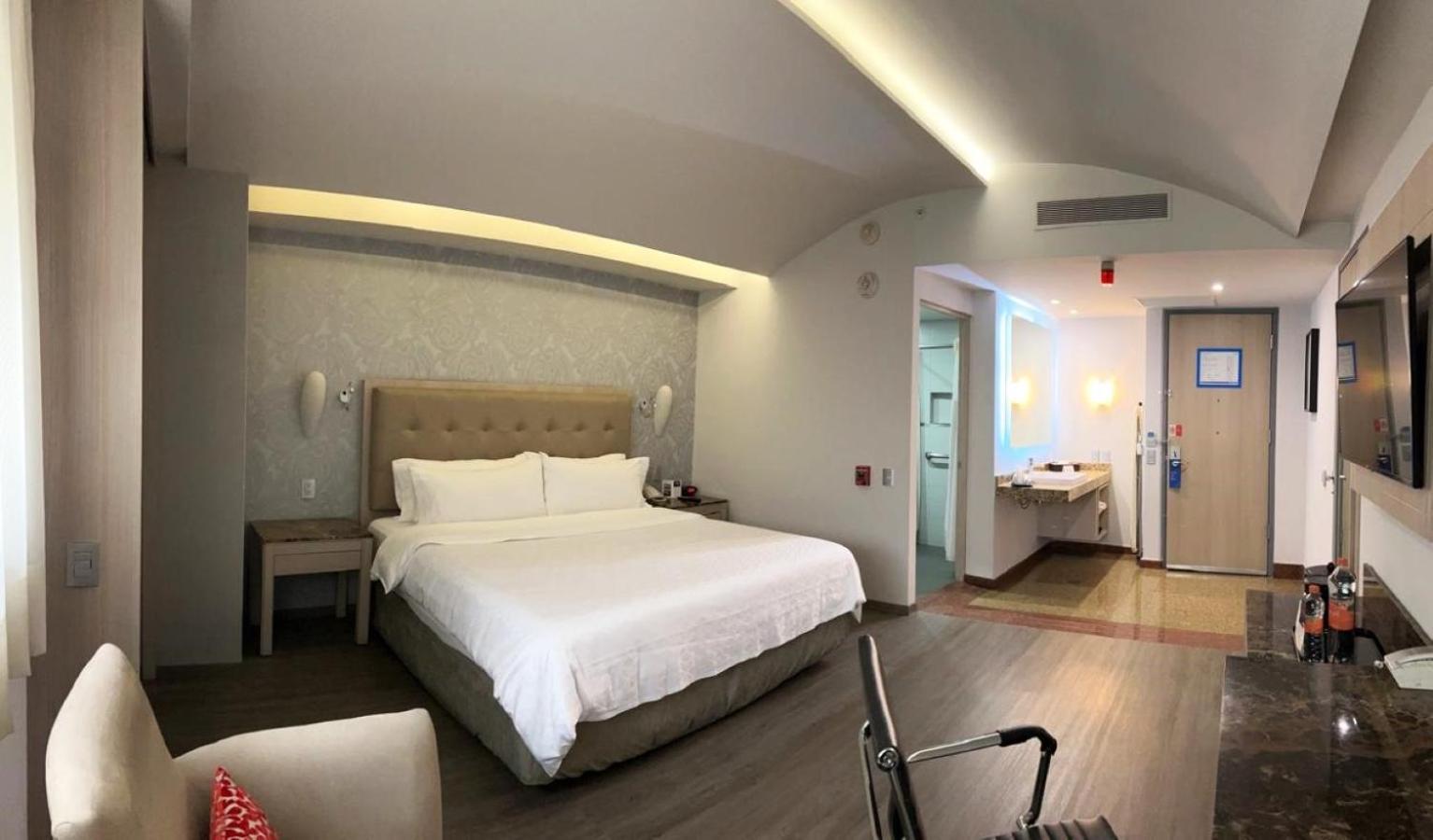 Holiday Inn Express Mexico- Toreo By Ihg Zewnętrze zdjęcie