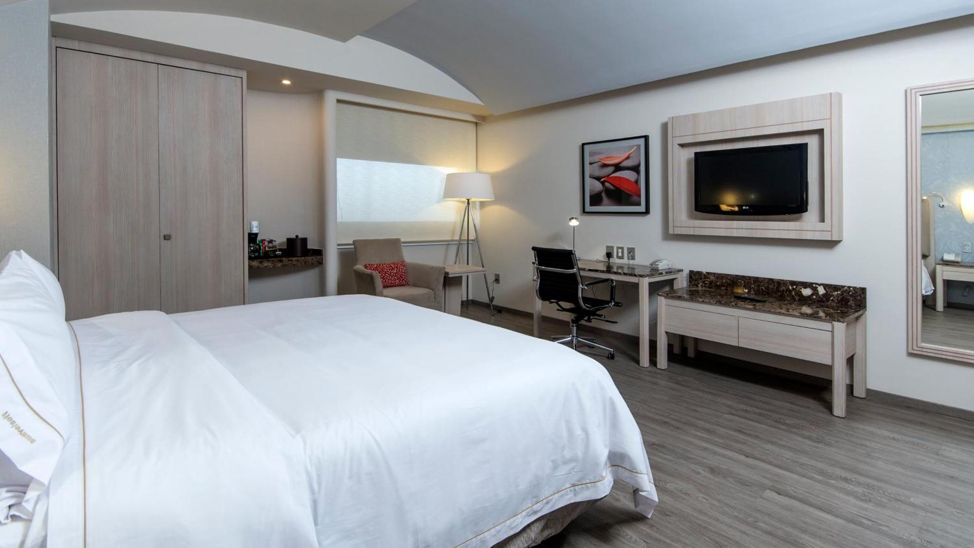 Holiday Inn Express Mexico- Toreo By Ihg Zewnętrze zdjęcie