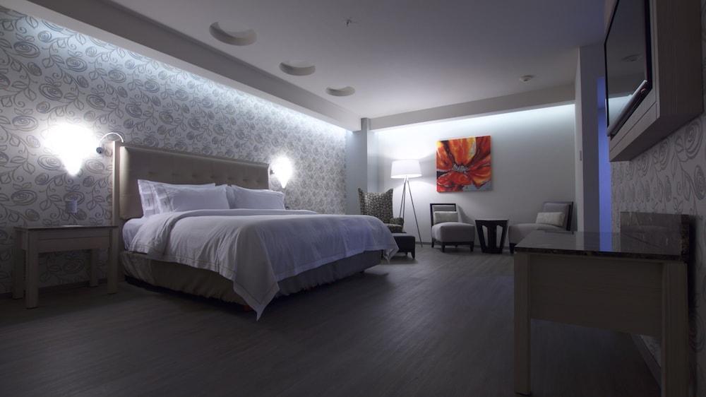 Holiday Inn Express Mexico- Toreo By Ihg Zewnętrze zdjęcie